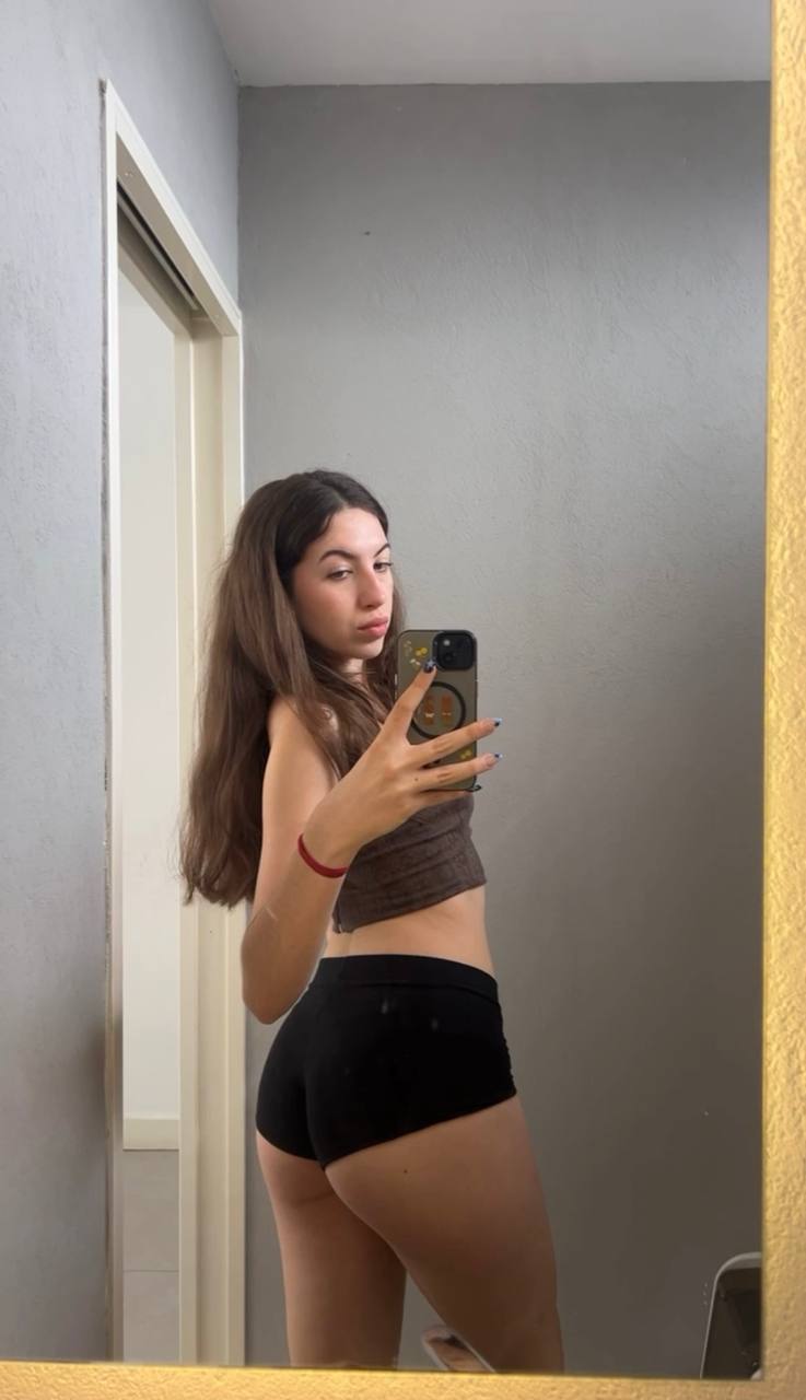 Amber in her underwear in Nouakchott