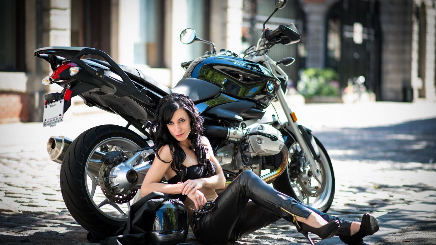 European women on bikes in Nouakchott