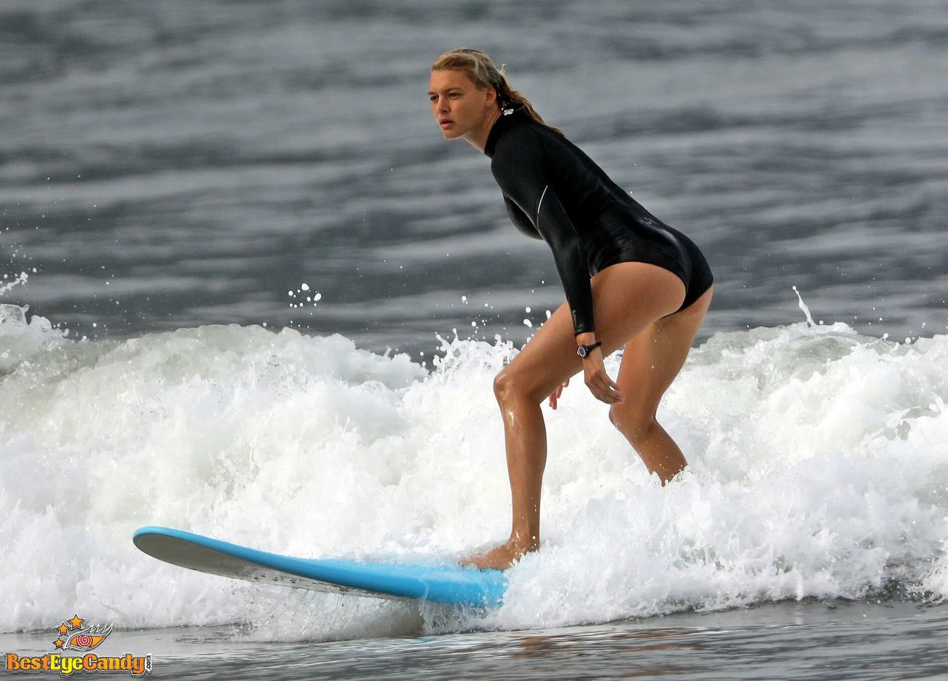 Kelly Rohrbach underwear in Nouakchott